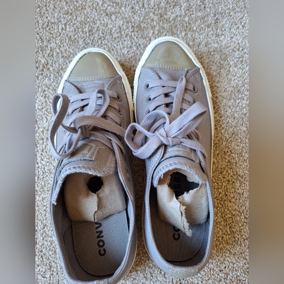 Converse All Star Unisex Low Top. Grey Leather. Mens 7 Womens 9 like new - Picture 5 of 8